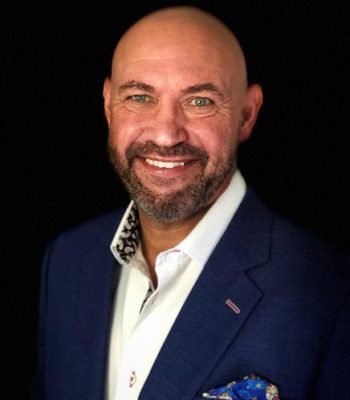 Andrew Bryant Headshot